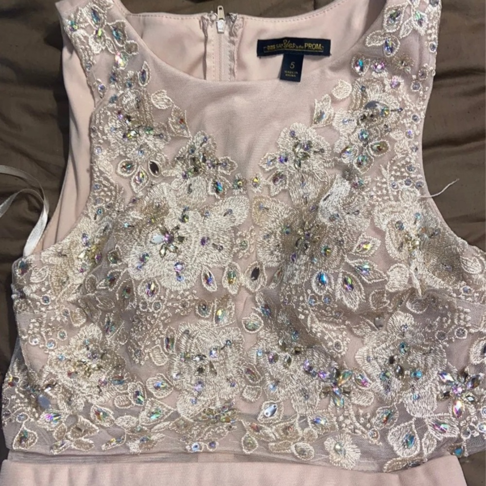 Prom Dress - Picture 2 of 8